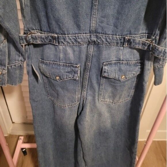 We the Free Townes Denim Jumpsuit Women's XS Utility Oversize - Picture 5 of 6